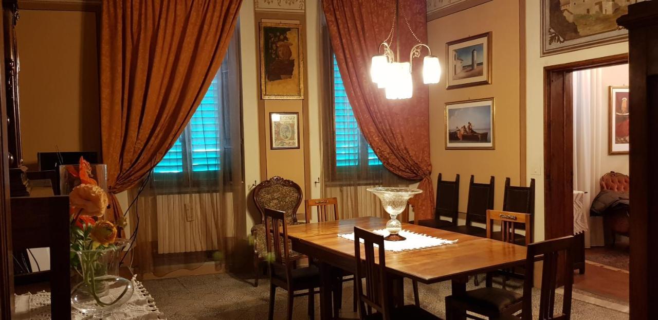 Cecchi'S Old Home アレッツォ エクステリア 写真